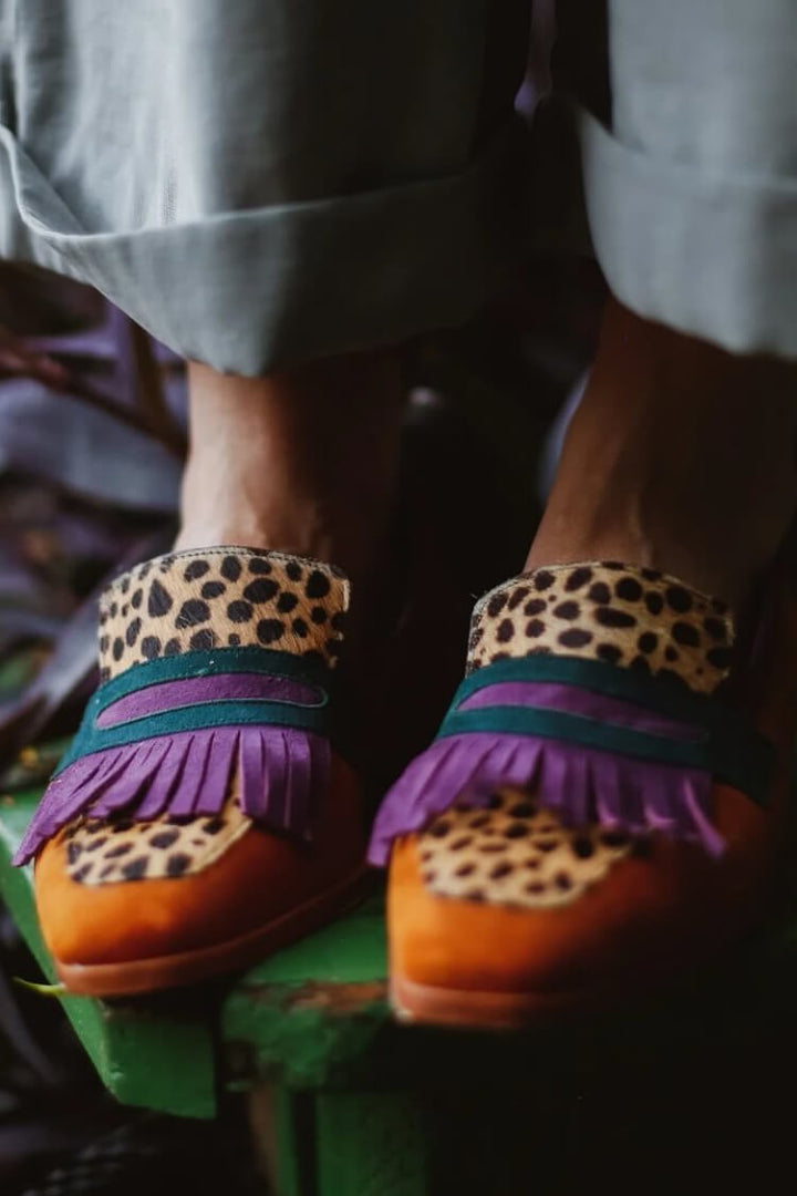 Arnheiður | Statement-loafers med frynser og dyremønster