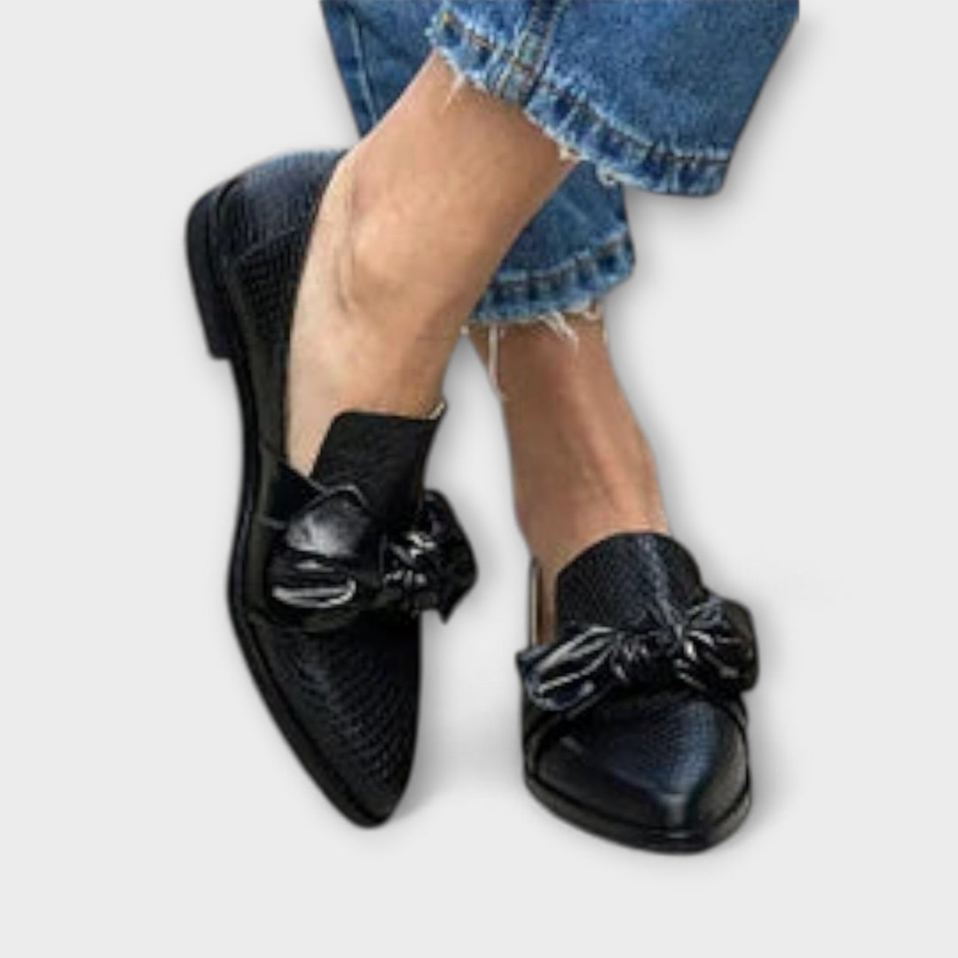 Zinnia | Elegante loafers med sløyfedetalj