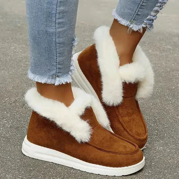 OrthoChic – Kvinne Plush Slip-On Støvler