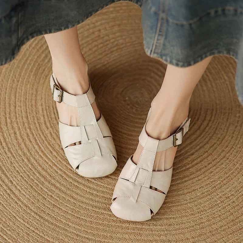 Coralia Chunky Heel Sko