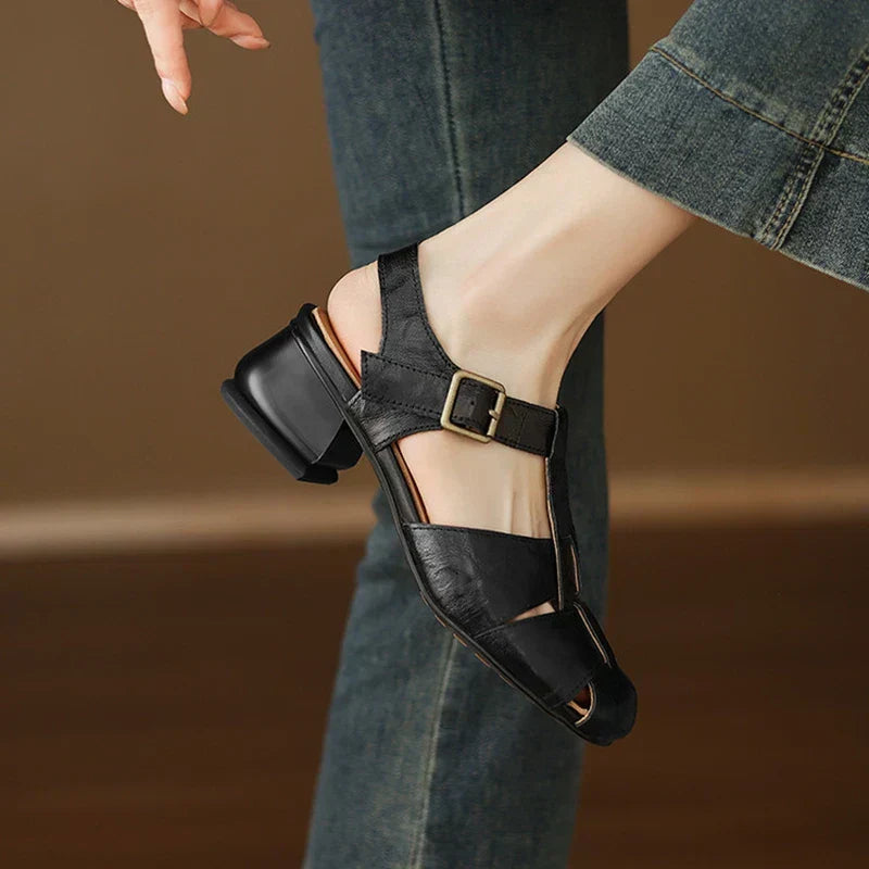 Coralia Chunky Heel Sko