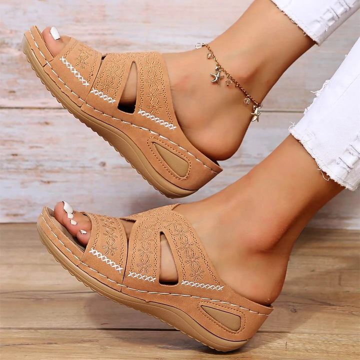 Aria - Stilige Ortopediske Sandaler