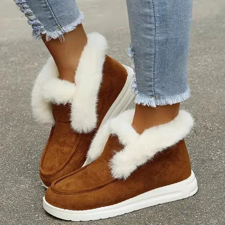 OrthoChic – Kvinne Plush Slip-On Støvler