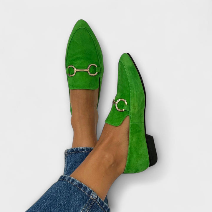 Florence | Klassiske semskede loafers med metallspenne