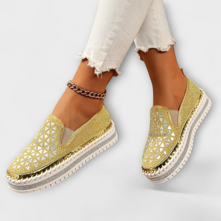 Vada | Slip-ons med luksuriøst glansmønster