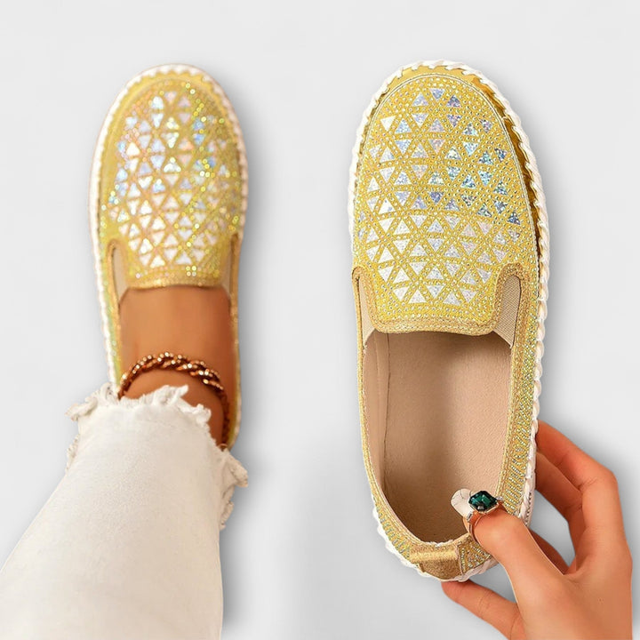 Vada | Slip-ons med luksuriøst glansmønster