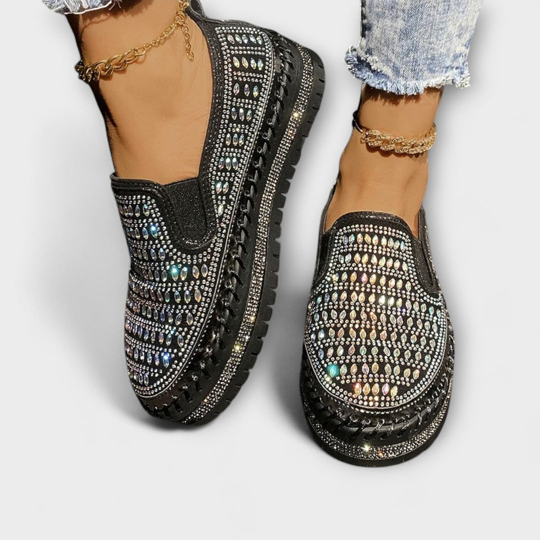 Kenna | Slip-on med perforert design