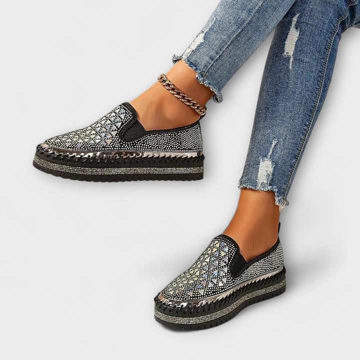 Vada | Slip-ons med luksuriøst glansmønster