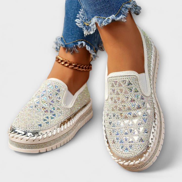 Vada | Slip-ons med luksuriøst glansmønster
